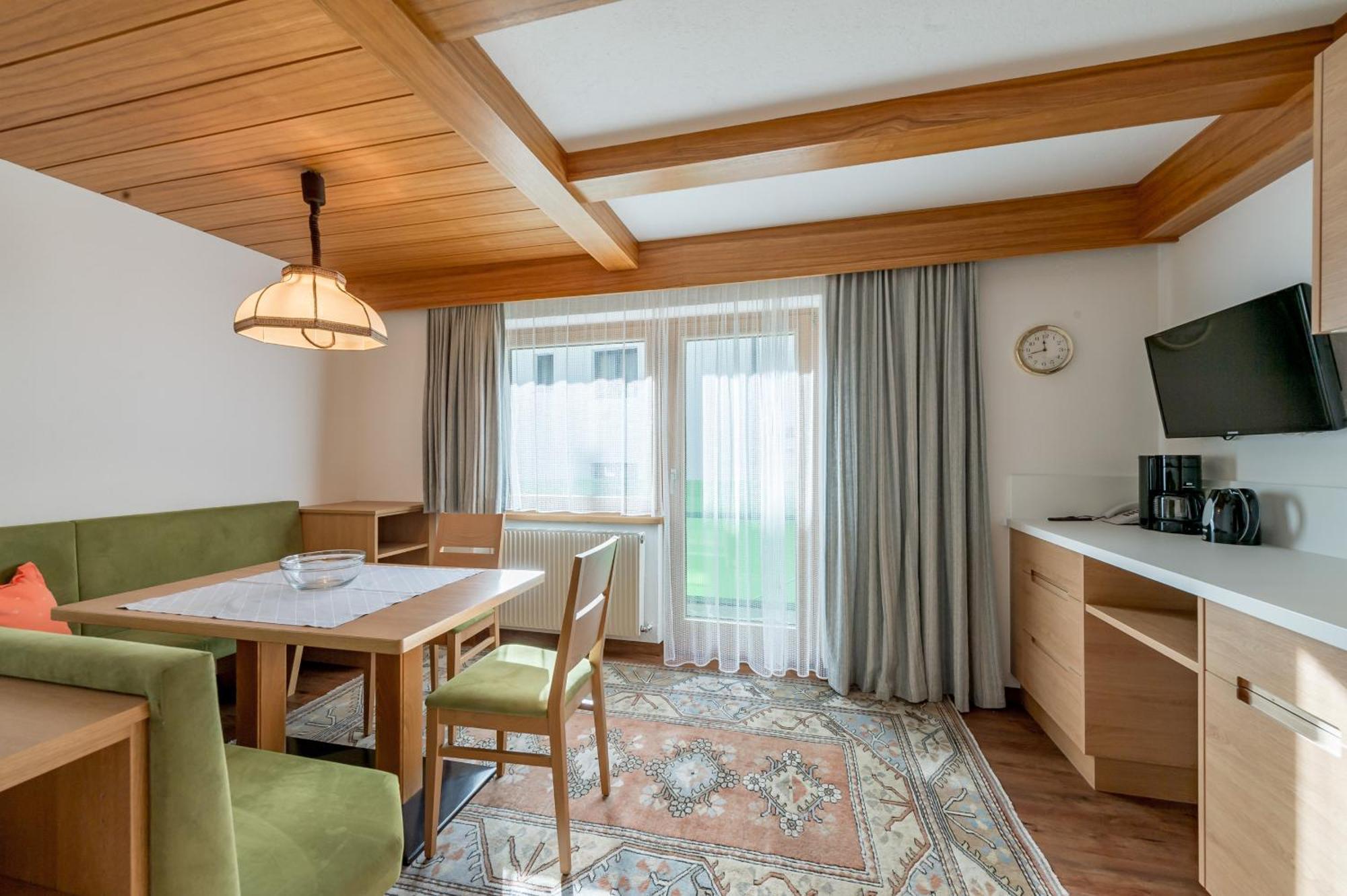Apart Hotel Garni Wieser Sölden Extérieur photo